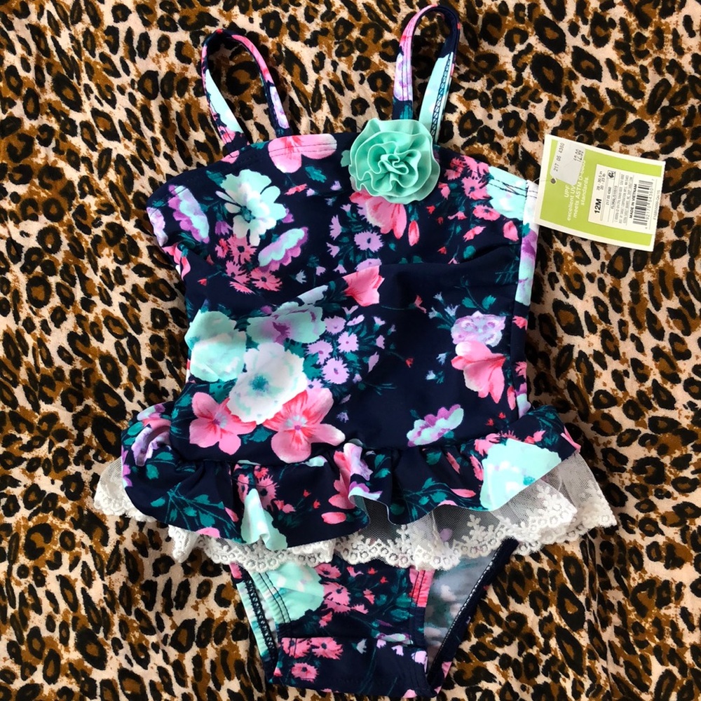 Baby kini